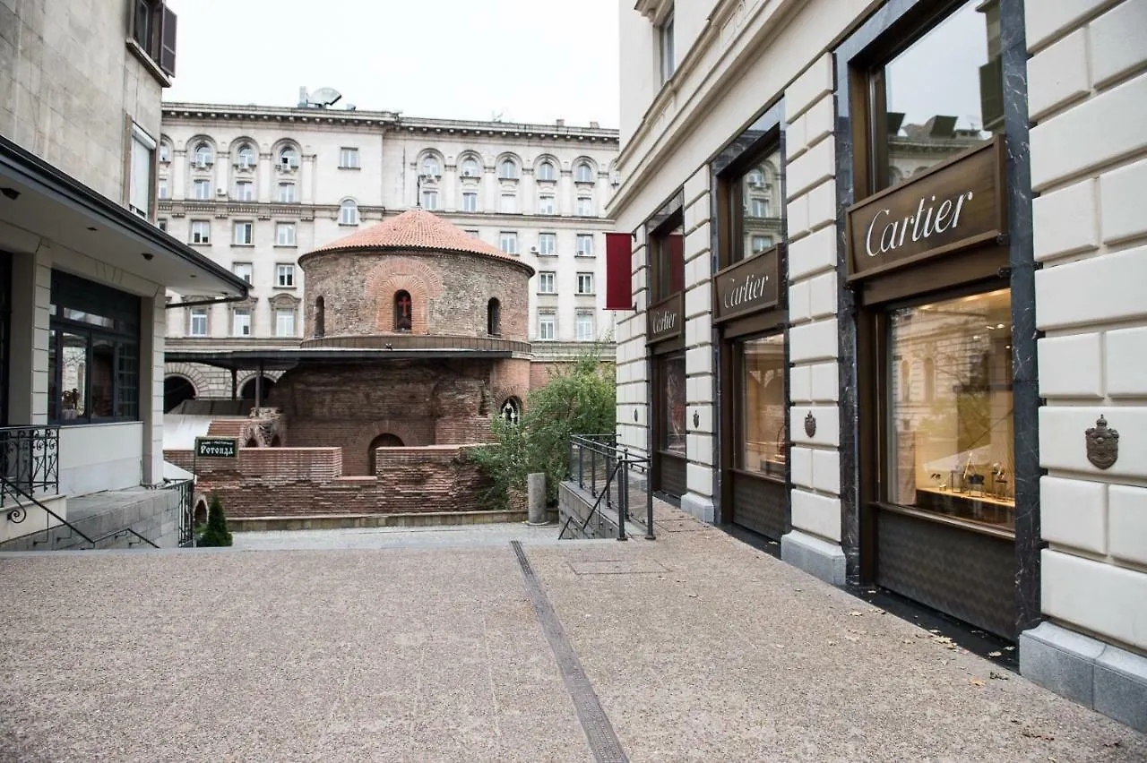 Apartment Rotonda Sofia 0*,